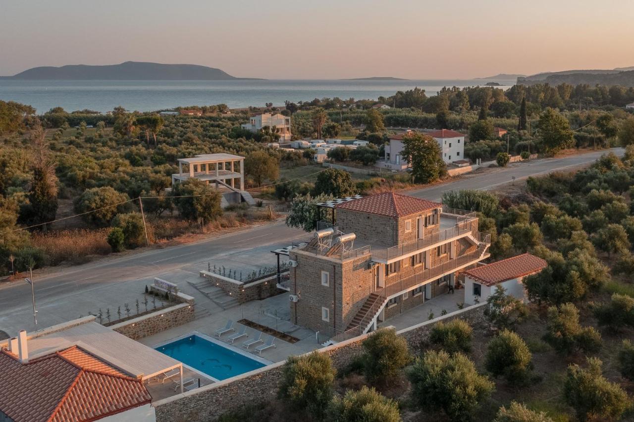 Lithos Suites Finikounta Exteriör bild