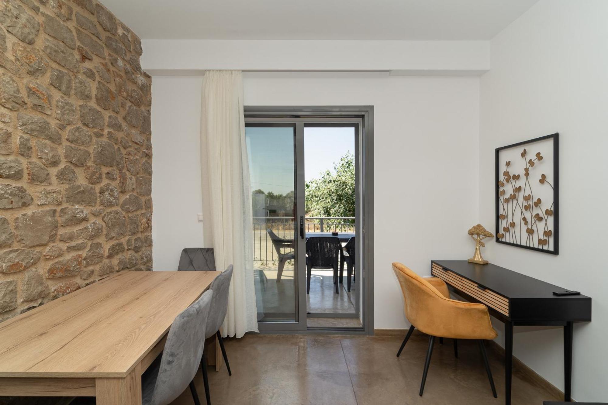 Lithos Suites Finikounta Exteriör bild