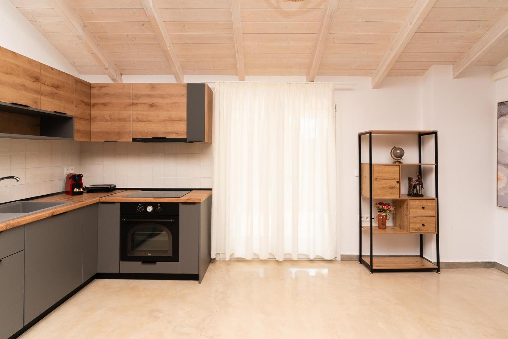 Lithos Suites Finikounta Exteriör bild